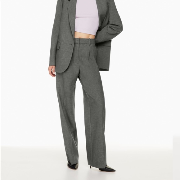 Aritzia Effortless Pants - Picture 2 of 2
